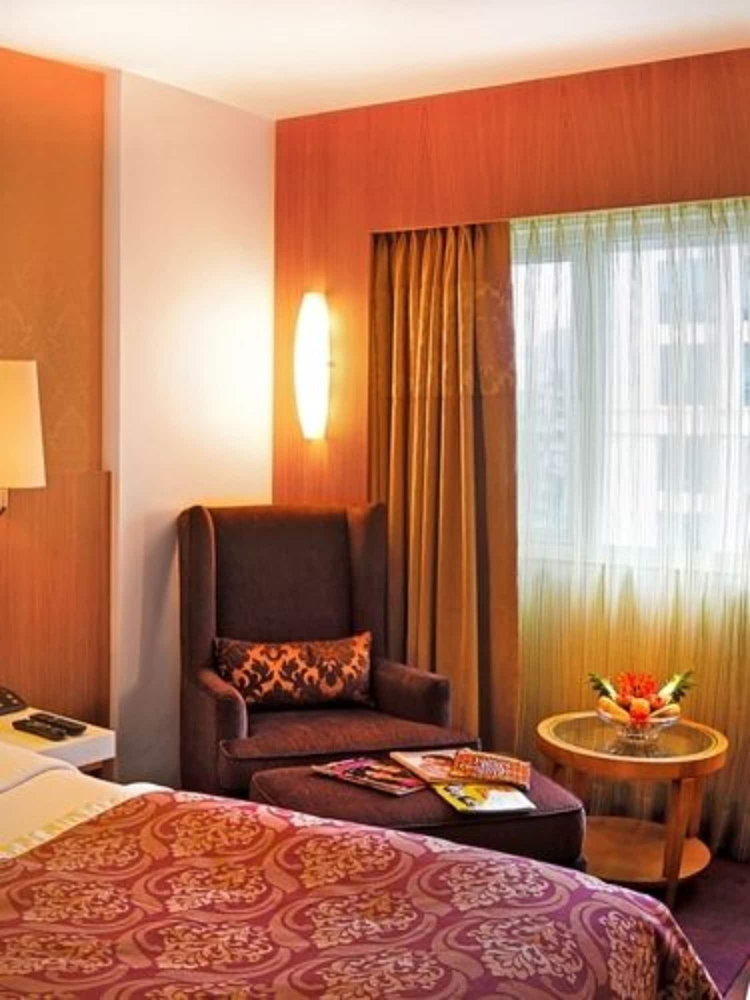 Hotel Bawa International Мумбаи Экстерьер фото