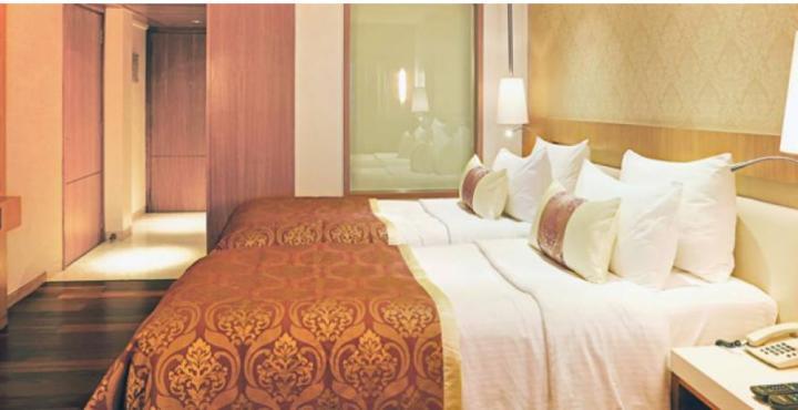 Hotel Bawa International Мумбаи Экстерьер фото