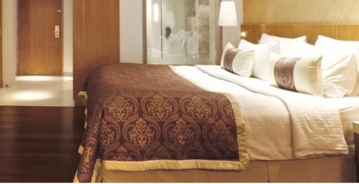 Hotel Bawa International Мумбаи Экстерьер фото