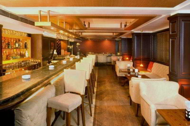 Hotel Bawa International Мумбаи Экстерьер фото