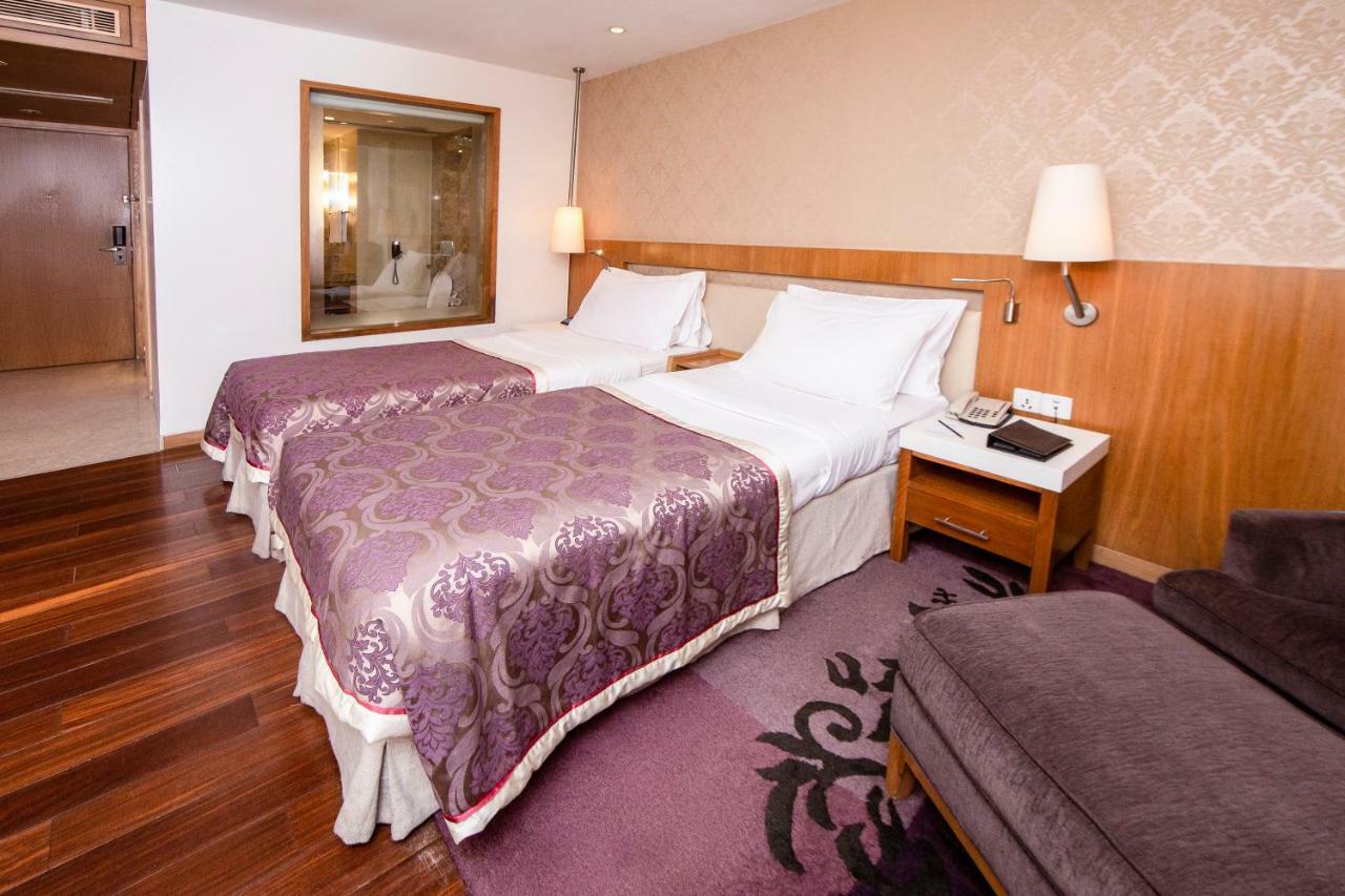 Hotel Bawa International Мумбаи Экстерьер фото