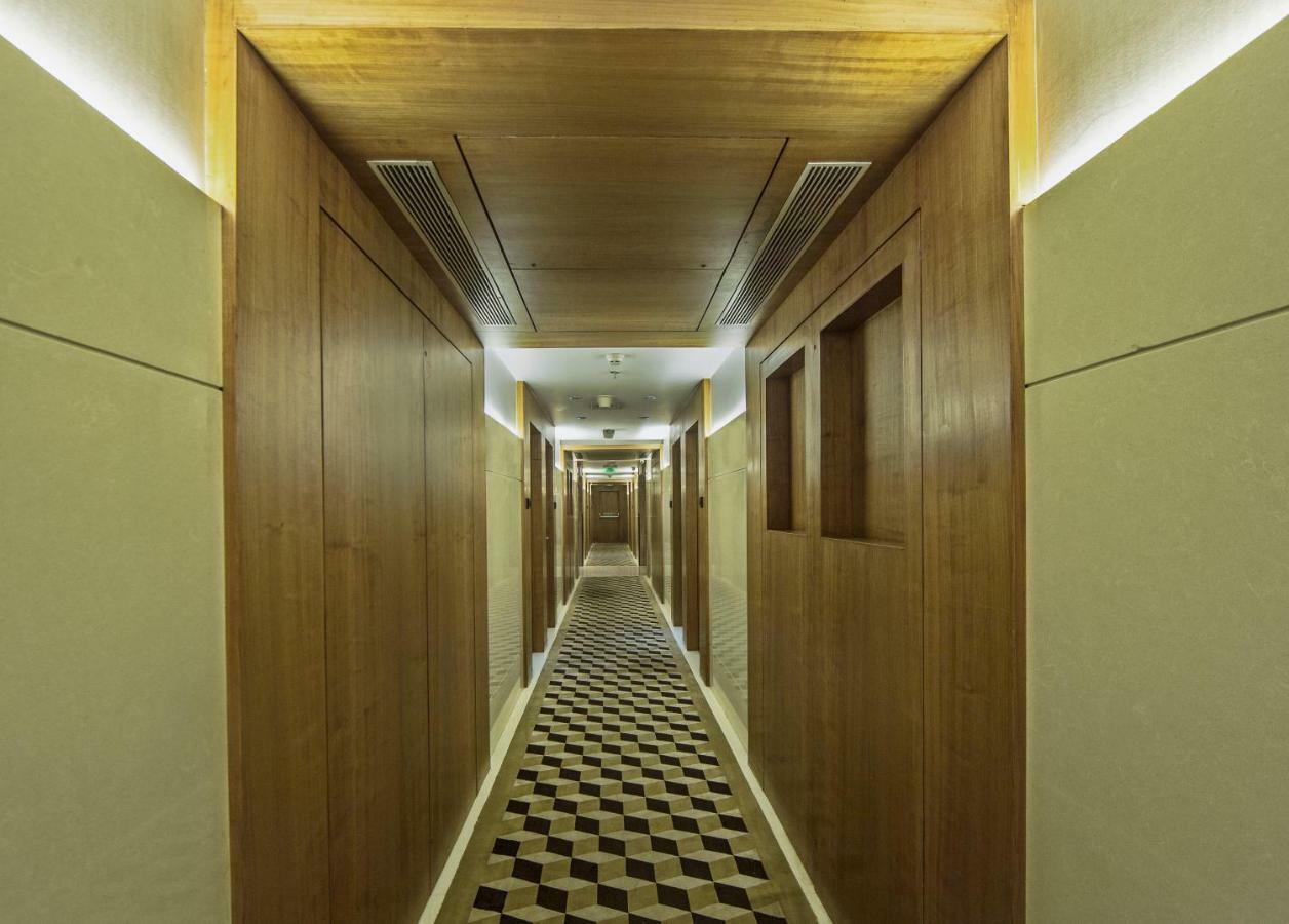 Hotel Bawa International Мумбаи Экстерьер фото